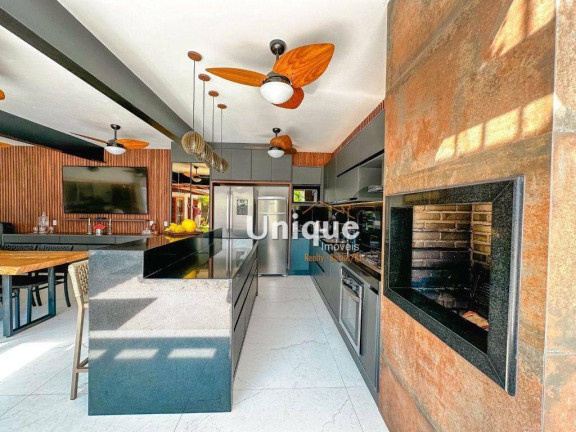 Imagem Casa com 7 Quartos à Venda, 360 m² em Centro - Armação Dos Búzios