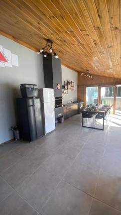 Imagem Casa com 4 Quartos à Venda, 170 m² em Salinas - Balneário Barra Do Sul