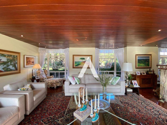 Imagem Casa com 8 Quartos à Venda, 1.776 m² em Albuquerque - Teresópolis