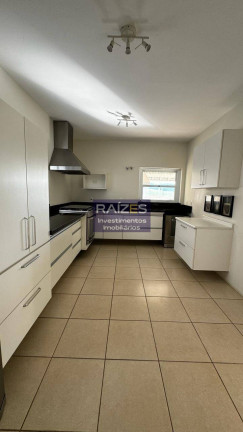 Imagem Casa com 3 Quartos para Alugar, 250 m² em Santa Helena - Bragança Paulista Imagem Casa com 3 Quartos para Alugar, 250 m² em Santa Helena - Bragança Paulista