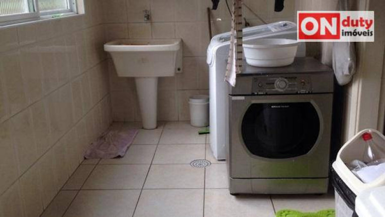 Imagem Casa com 3 Quartos à Venda, 320 m² em Aparecida - Santos
