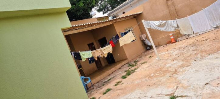 Imagem Casa com 3 Quartos à Venda, 420 m² em Jardim Cuiabá - Cuiabá