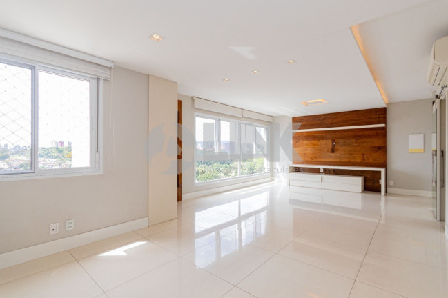 Imagem Apartamento com 3 Quartos à Venda, 107 m² em Boa Vista - Porto Alegre Imagem Apartamento com 3 Quartos à Venda, 107 m² em Boa Vista - Porto Alegre