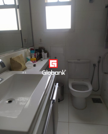 Imagem Apartamento com 3 Quartos à Venda, 165 m² em Centro - Montes Claros Imagem Apartamento com 3 Quartos à Venda, 165 m² em Centro - Montes Claros