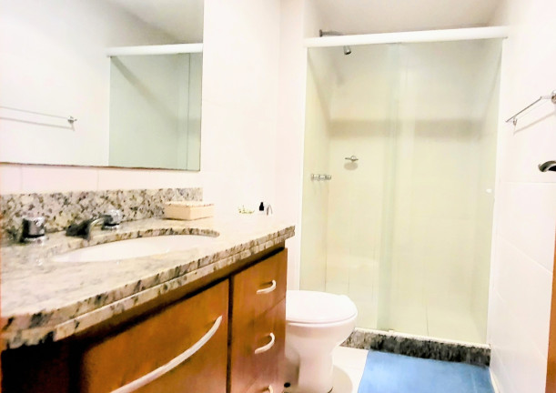 Imagem Imóvel com 4 Quartos à Venda, 190 m² em Icaraí - Niterói Imagem Imóvel com 4 Quartos à Venda, 190 m² em Icaraí - Niterói