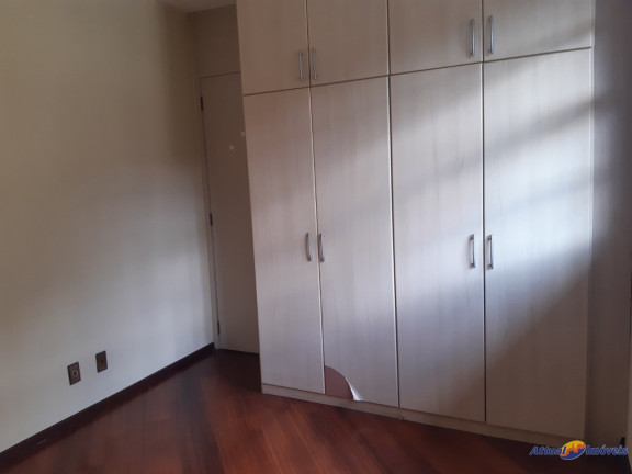 Imagem Imóvel com 2 Quartos à Venda, 84 m² em Várzea - Teresópolis Imagem Imóvel com 2 Quartos à Venda, 84 m² em Várzea - Teresópolis
