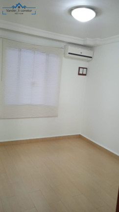 Imagem Imóvel com 4 Quartos à Venda, 300 m² em Conjunto Libra