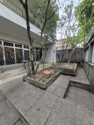 Imagem Casa com 9 Quartos à Venda, 423 m² em Meier - Rio De Janeiro Imagem Casa com 9 Quartos à Venda, 423 m² em Meier - Rio De Janeiro