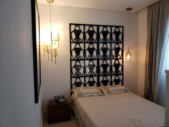 Imagem Apartamento com 3 Quartos à Venda, 134 m² em Centro - Balneário Camboriú Imagem Apartamento com 3 Quartos à Venda, 134 m² em Centro - Balneário Camboriú