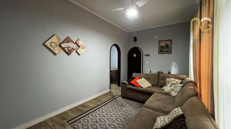 Imagem Casa com 3 Quartos à Venda, 185 m² em Vila Assunção - Praia Grande Imagem Casa com 3 Quartos à Venda, 185 m² em Vila Assunção - Praia Grande