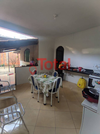 Imagem Casa com 2 Quartos à Venda, 351 m² em Caladinho - Coronel Fabriciano