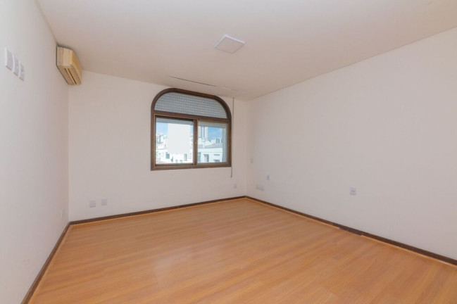 Imagem Cobertura com 6 Quartos à Venda, 554 m² em Santa Cecília - Porto Alegre
