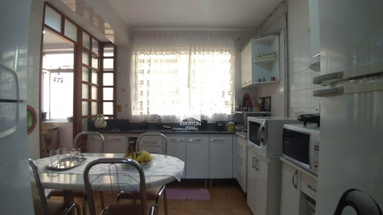Imagem Apartamento com 4 Quartos à Venda, 98 m² em Bonfim - Santa Maria Imagem Apartamento com 4 Quartos à Venda, 98 m² em Bonfim - Santa Maria
