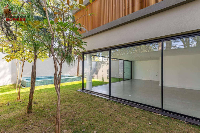 Imagem Casa com 5 Quartos à Venda, 739 m² em Bosque Da Saúde - São Paulo Imagem Casa com 5 Quartos à Venda, 739 m² em Bosque Da Saúde - São Paulo