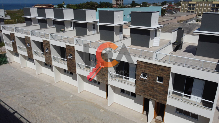 Imagem Sobrado com 3 Quartos à Venda, 153 m² em Massaguaçu - Caraguatatuba