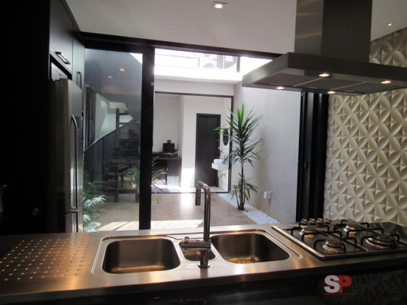 Imagem Casa com 3 Quartos à Venda, 140 m² em Tatuapé - São Paulo Imagem Casa com 3 Quartos à Venda, 140 m² em Tatuapé - São Paulo