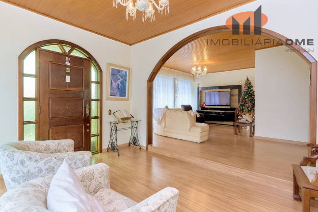 Imagem Casa com 3 Quartos à Venda, 200 m² em São Braz - Curitiba