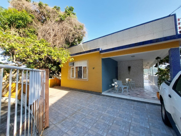Imagem Casa com 6 Quartos à Venda, 900 m² em São Francisco - Niterói Imagem Casa com 6 Quartos à Venda, 900 m² em São Francisco - Niterói