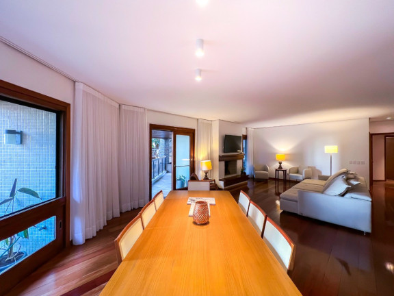 Apartamento com 4 Quartos à Venda, 278 m² em Moinhos De Vento - Porto Alegre