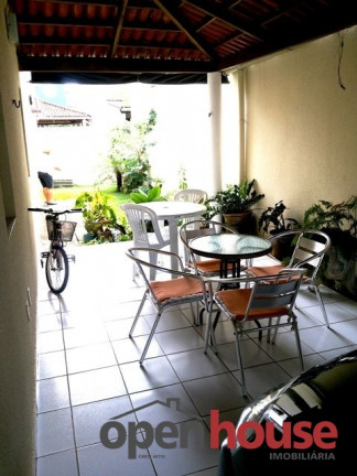 Imagem Casa com 4 Quartos à Venda, 200 m² em Neópolis - Natal