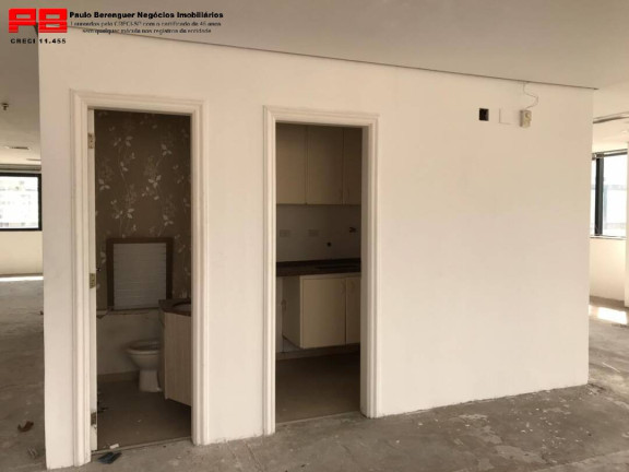 Imóvel Comercial para Alugar, 242 m² em Vila Olímpia - São Paulo