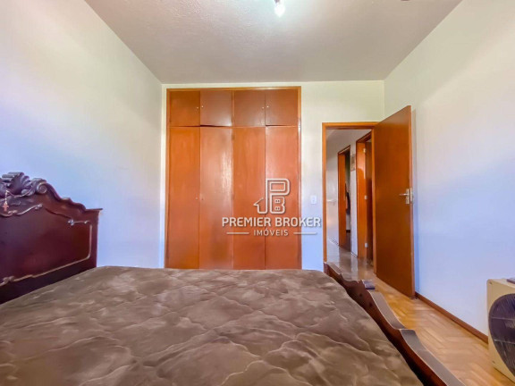 Imagem Casa com 5 Quartos à Venda, 250 m² em Alto - Teresópolis
