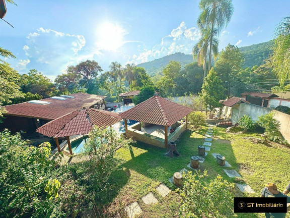 Imagem Chácara com 3 Quartos à Venda, 1.790 m² em Caceia - Mairiporã Imagem Chácara com 3 Quartos à Venda, 1.790 m² em Caceia - Mairiporã
