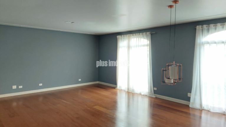 Apartamento com 3 Quartos para Alugar, 275 m² em Morro Dos Ingleses - São Paulo