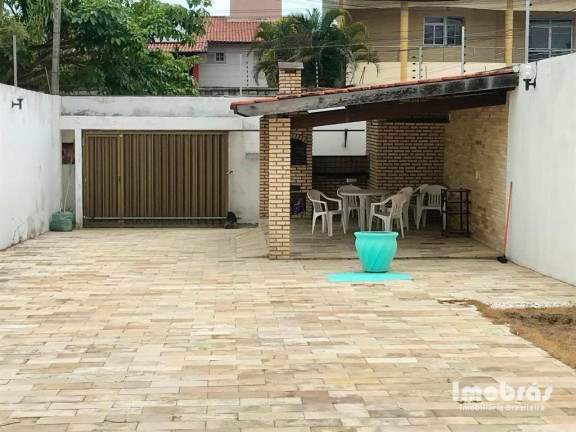 Imagem Casa com 5 Quartos à Venda, 186 m² em Edson Queiroz - Fortaleza Imagem Casa com 5 Quartos à Venda, 186 m² em Edson Queiroz - Fortaleza