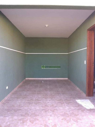 Sobrado com 3 Quartos à Venda, 79 m² em Sítio Cercado - Curitiba