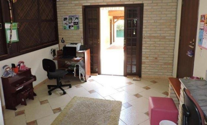 Imagem Casa com 5 Quartos à Venda, 530 m² em Chácara Vale Do Rio Cotia - Carapicuíba