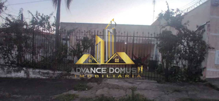 Casa com 3 Quartos à Venda, 122 m² em Vila Barão - Sorocaba