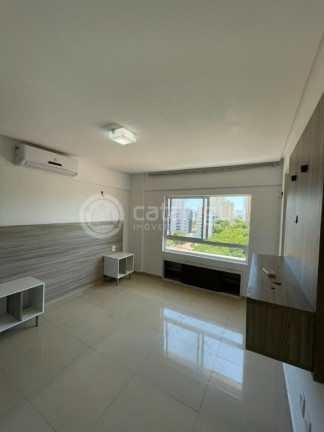 Apartamento com 3 Quartos para Alugar, 98 m² em Capim Macio - Natal