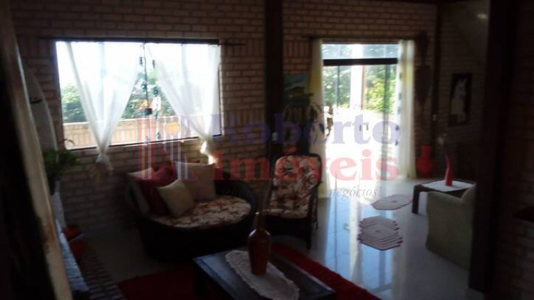Imagem Casa à Venda, 340 m² em Caieiras - Guaratuba Imagem Casa à Venda, 340 m² em Caieiras - Guaratuba