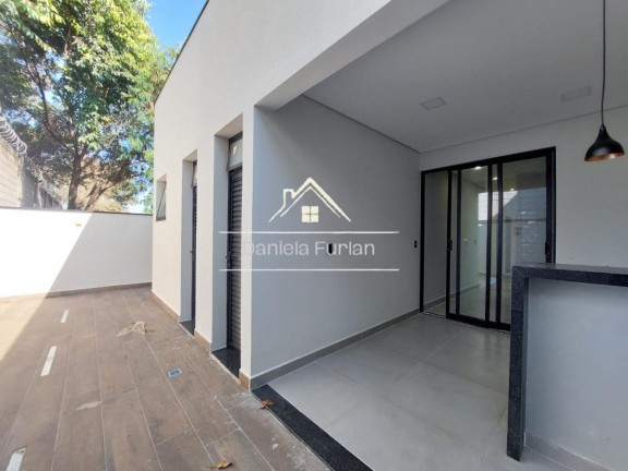 Imagem Casa de Condomínio com 3 Quartos à Venda, 162 m² em Condomínio Residencial Flores - Votorantim Imagem Casa de Condomínio com 3 Quartos à Venda, 162 m² em Condomínio Residencial Flores - Votorantim