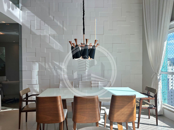 Imagem Apartamento com 4 Quartos à Venda, 240 m² em Centro - Balneário Camboriú