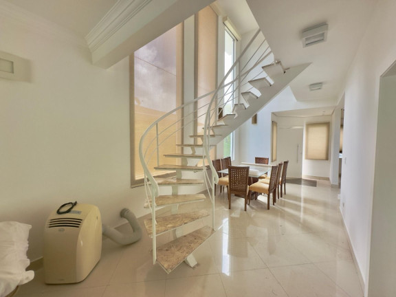 Imagem Casa com 3 Quartos para Alugar, 231 m² em Granja Viana - Carapicuíba Imagem Casa com 3 Quartos para Alugar, 231 m² em Granja Viana - Carapicuíba