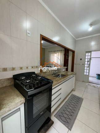 Imagem Casa com 3 Quartos à Venda, 151 m² em Parque Dos Eucaliptos Ii - Mogi Guaçu Imagem Casa com 3 Quartos à Venda, 151 m² em Parque Dos Eucaliptos Ii - Mogi Guaçu