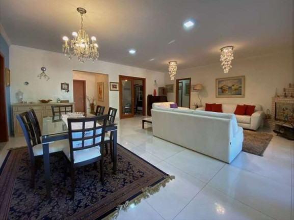 Imagem Casa com 4 Quartos à Venda, 526 m² em Chácara Vale Do Rio Cotia - Carapicuíba Imagem Casa com 4 Quartos à Venda, 526 m² em Chácara Vale Do Rio Cotia - Carapicuíba