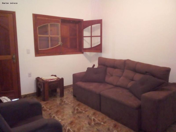 Imagem Casa com 2 Quartos à Venda, 85 m² em Planalto - Mateus Leme