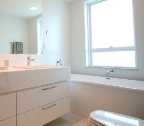 Imagem Imóvel com 4 Quartos à Venda, 241 m² em Itapuã - Vila Velha Imagem Imóvel com 4 Quartos à Venda, 241 m² em Itapuã - Vila Velha