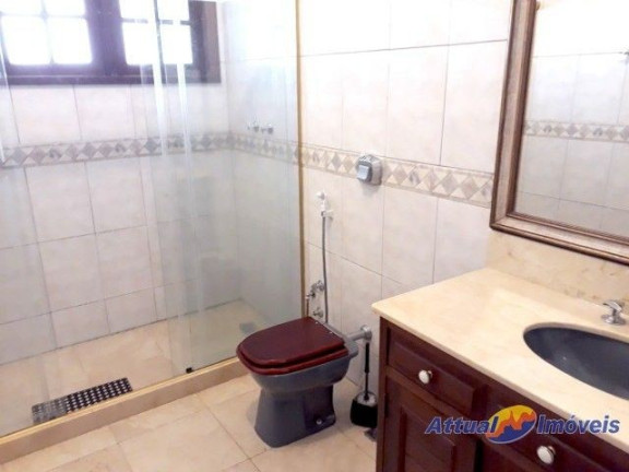 Imagem Casa com 7 Quartos à Venda, 690 m² em Granja Guarani - Teresópolis