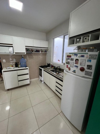 Imagem Casa com 2 Quartos à Venda, 72 m² em Flores - Manaus