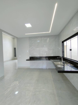 Imagem Casa com 3 Quartos à Venda, 160 m² em Jardim Belvedere - Goiânia Imagem Casa com 3 Quartos à Venda, 160 m² em Jardim Belvedere - Goiânia