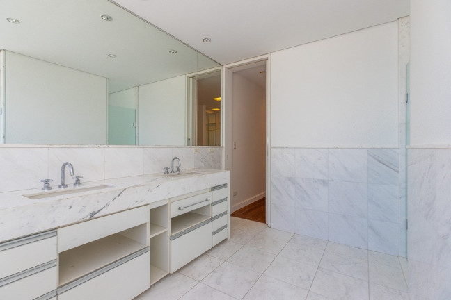 Imagem Cobertura com 2 Quartos à Venda, 182 m² em Vila Nova Conceição - São Paulo