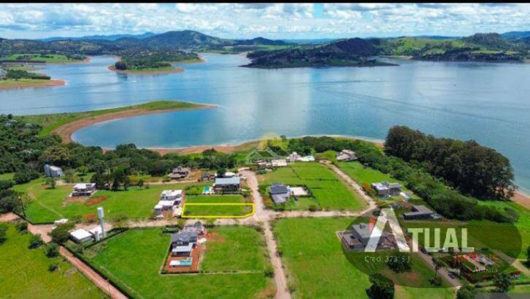 Terreno à Venda, 1 m² em Sete Pontes - Piracaia