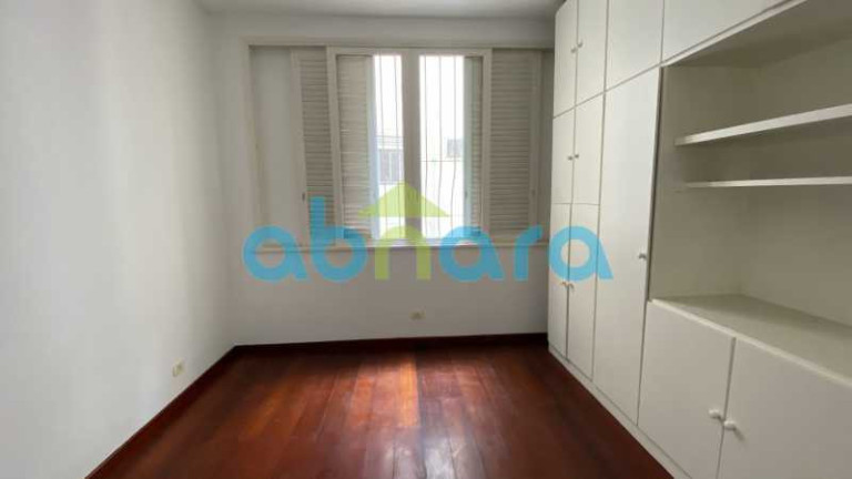 Imagem Apartamento com 3 Quartos à Venda, 110 m² em Copacabana - Rio De Janeiro Imagem Apartamento com 3 Quartos à Venda, 110 m² em Copacabana - Rio De Janeiro