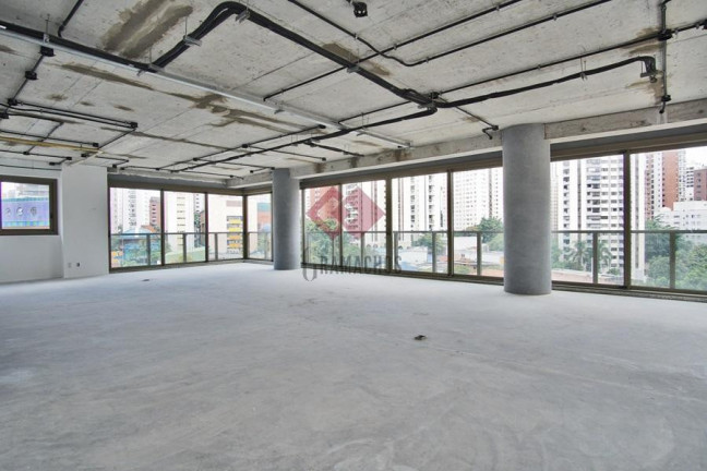Apartamento com 4 Quartos à Venda, 358 m² em Vila Nova Conceição - São Paulo