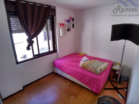 Imagem Imóvel com 3 Quartos à Venda, 67 m² em Cavalhada - Porto Alegre