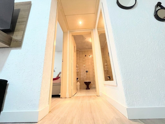 Imagem Apartamento com 1 Quarto à Venda, 45 m² em Vila Ipiranga - Porto Alegre Imagem Apartamento com 1 Quarto à Venda, 45 m² em Vila Ipiranga - Porto Alegre